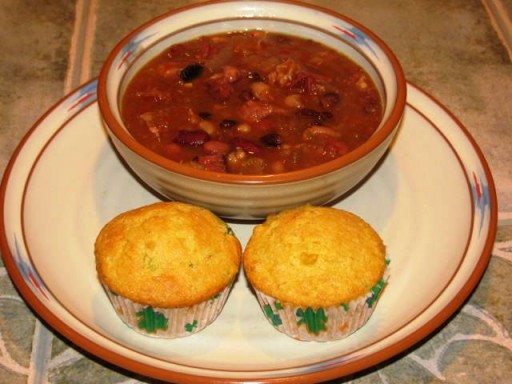 Food 037 Paired with Colleen's smoked ham and 16 bean soup (to be blogged separately soon!)