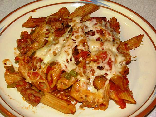 Healthy penne and turkey sausage with peppers