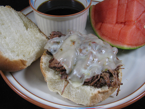 Slow Cooker Beef Dip Sandwiches